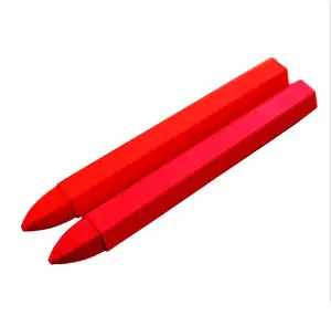 粉色和橙色六角林业荧光木材蜡笔用于木材切割机
