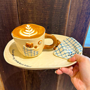 แก้วเซรามิคลายหมีน่ารัก แก้วน้ำคู่รัก แก้วกาแฟนมสำหรับอาหารเช้า ดีไซน์สวยงาม แก้วน้ำดื่มสุดเก๋ เป็นของขวัญสำหรับผู้หญิง - Product Image 3