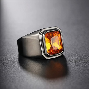 2025 mode Offre Spéciale commerce extérieur bijoux européen et américain personnalisé rétro Viking <span class=keywords><strong>Triangle</strong></span> hommes titane acier anneau - Product Image 5
