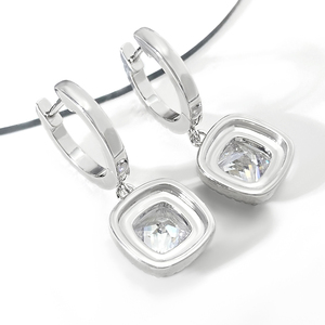 Modernos Pendientes de Aro Chapados en Oro con Colgante de Cristal Corte Cojín para Mujer, Joyería para Fiestas - Product Image 5