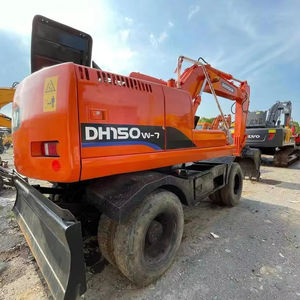 حفارة ذات عجلات عالية الجودة مستعملة في اليابان للبيع - Product Image 1