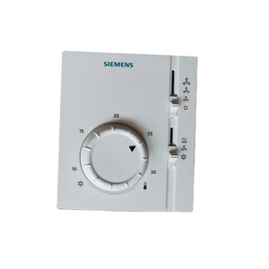 <span class=keywords><strong>Thermostat</strong></span> d'ambiance <span class=keywords><strong>Siemens</strong></span> avec interrupteur manuel pour le mode <span class=keywords><strong>chauffage</strong></span> ou refroidissement et fonction ventilateur RAB21 - Product Image 1