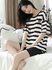 Ensemble de pyjama 2 pièces Woodpecker 2026 nouveau style en pur coton pour femme, à manches courtes, rayé, au-dessus du genou, pour la maison et l'extérieur - Product Image 2
