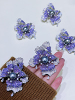 Broche de luxe violette maîtrise d'art haute couture 10-11mm, perle de Tahiti eau de mer, incrustation de diamants, plaqué or, alliage de zircon
