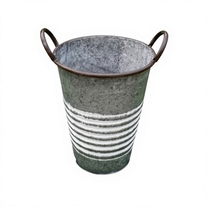 Pots de fleurs galvanisés commerciaux pour projets d'aménagement paysager, hôtels, restaurants, immeubles de bureaux, centres commerciaux, stations balnéaires - Product Image 1