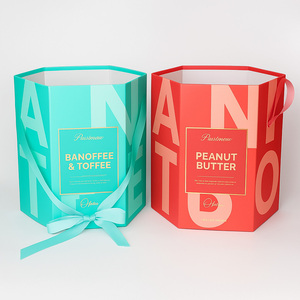 Foglio di oro rosa personalizzato che timbra esagonale pieghevole scatola di carta rigida cieca imballaggio con nastro colorato - Product Image 1