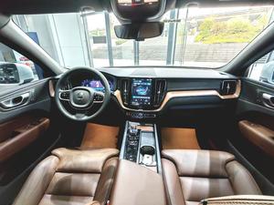 V Olvo <span class=keywords><strong>XC60</strong></span> PHEV 2024 <span class=keywords><strong>T8</strong></span> AWD Long Range Smart Edition Luxe - Product Image 5