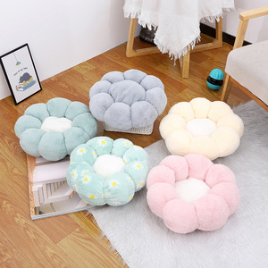 2022 High Quality Plush Colorful Round Flower Shape Removable Soft Cat <strong>Bed</strong> Fluffy <strong>Pet</strong> <strong>Bed</strong> - Product Image 6