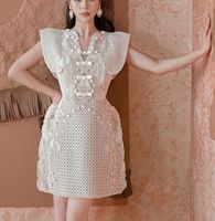 Robe d'été 2026 ODM pour femme, décontractée, éco-responsable, en dentelle, col en V, coupe trapèze, taille ajustée, style boutique, vente en gros, niche
