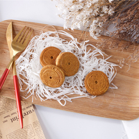 Biscuits sandwichés au sucre de citrouille, épicés, sucrés et croustillants, véganes, OEM d'usine, en boîte