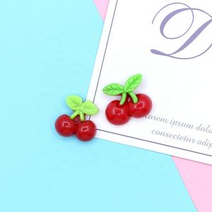 Adorables fruits de dessin animé (Kiwi, Citron, Ananas, Cerise) en résine à dos plat Kawaii pour slime - Product Image 4