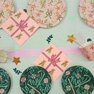 DAMAI - Juego de Vajilla Desechable con Temática Navideña en Rosa y Verde, Platos Redondos de Papel para Postre con Diseño de Bastón de Caramelo - Product Image 2