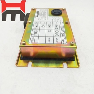 Controlador de Aceleración del Motor para Excavadora DH200 DX220, Metálico, Estándar OEM 300611-00123 300611-00138 - Product Image 1