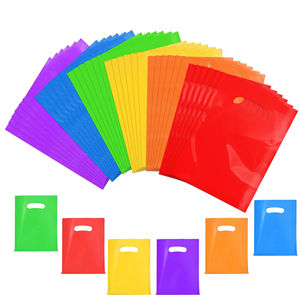 Logo personnalisé imprimé pli en plastique découpé poignée transporter des sacs d'emballage à provisions pour les achats au détail de boutique - Product Image 1