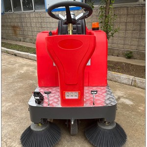 Barredora Industrial Autopropulsada de 48V y 150Ah con Batería, 42 Pulgadas de Ancho de Limpieza para Fábricas - Product Image 2