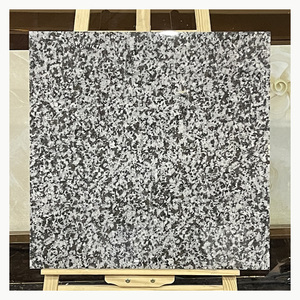 กระเบื้องปูพื้นพอร์ซเลนขัดเงาเต็มแผ่น ลายหินแกรนิตสีขาว ขนาด 60x60 ซม. เหมาะสำหรับตกแต่งห้องรับประทานอาหารในบ้านสไตล์โมเดิร์น - Product Image 1