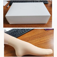 Commerce extérieur bas en boîte simple bouche essayer des chaussettes chaussettes jetables en boîte fournisseur