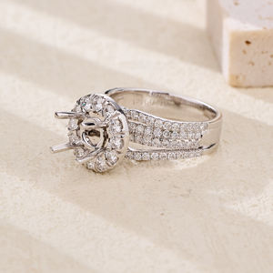 ตัวยึดแบบกึ่งทองคำขาว18K สำหรับงานแต่งงานคลาสสิกได้รับการรับรองการตัดเพชรที่สวยงามดีไซน์ดอกไม้ - Product Image 5