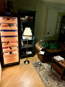 Raching-Listo para enviar Raching MON5800A Humidor de cigarros de mayor tamaño Hold 3000-4000CT Capacidad Almacenamiento de exhibición de cigarros - Product Image 2