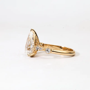 Bague de Fiançailles et de Mariage Art Déco en Or Massif avec Diamant de Laboratoire Premium Poire, Solitaire Goutte d'Eau, Bijou Héritage, Cadeau - Product Image 4