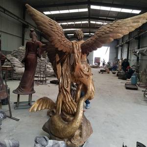 Statua d'Angelo a Grandezza Naturale Forgiata a Mano Vincentaa, Fornitore di Sculture Mitologiche - Product Image 4