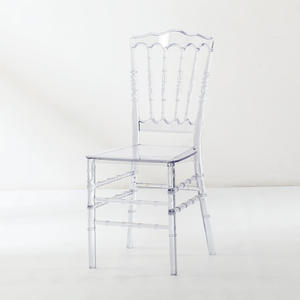 Chaise de banquet Napoléon en plastique transparent durable pour l'extérieur, idéale pour les hôtels et les mariages - Product Image 1