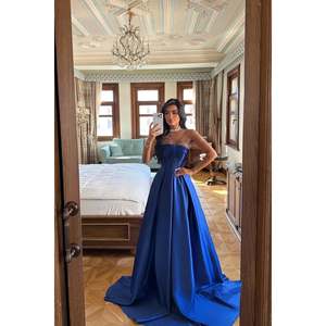 Vestido de Noche de Lujo Saks sin Tirantes, con Mangas Cortas y Cintura Impero, Talla XS, para Ocasiones Formales y Fiestas - Product Image 4