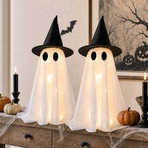 Décorations d'Halloween en forme de fantômes, lot de 2, lumineuses avec chapeaux de sorcière, blanc chaud, centre de table d'intérieur à piles - Product Image 1