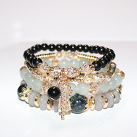 Stock de mode vente à chaud ensemble de 4 pièces bracelet de tempérament en cristal de verre multicouche de Bohème bracelet de style exotique