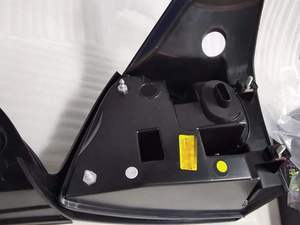 ไฟท้ายรถยนต์ ADT รุ่น 3 แบบมัลติฟังก์ชั่น พร้อมไฟเบรกและไฟเลี้ยว - Product Image 5