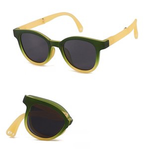 2024 dégradé TR90 cadre lunettes <span class=keywords><strong>de</strong></span> soleil pliables pour enfants pour garçons et filles enfants lunettes <span class=keywords><strong>de</strong></span> soleil <span class=keywords><strong>nuances</strong></span> - Product Image 5