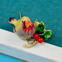 Bros bunga burung Enamel cantik 2025 untuk wanita bros hewan pengisi minyak warna-warni aksesori Fashion hadiah pin Label
