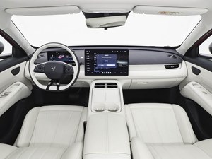 ARCFOX Beta S3: Berlina Elettrica a 5 Posti, Ricarica Ultra Rapida, Leggera, per Pendolarismo Urbano, EV Conveniente - Product Image 5