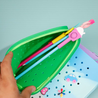 Pochette de rangement multifonctionnelle en silicone pour bricolage, trousse à crayons et sac à stylos pour enfants pour l'école et les cadeaux.