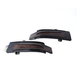 Autodragons - Tira de Luces LED Secuenciales Dinámicas para Espejos Laterales, Luces Intermitentes LED Ahumadas para W166 X166 W251 W463 C292, Color Ámbar - Product Image 3