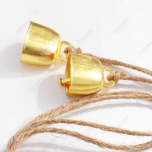 Ventes chaudes : Clochettes de Noël et du Nouvel An chinois en métal plaqué, pendentifs clochettes de sorcière, clochettes murales en bronze/rouge - Product Image 2