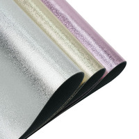Tissu d'ameublement extensible en cuir PU artificiel brillant personnalisé de 0,75 mm, imperméable, écologique, doux et confortable pour canapé