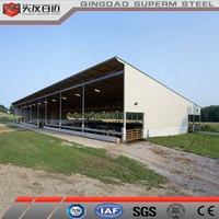 Cadre en acier à faible coût Maison en métal Cadre en acier Ferme laitière Structure en acier Vache Chèvre Maison Préfabriquée Abri pour bétail Étable à bétail