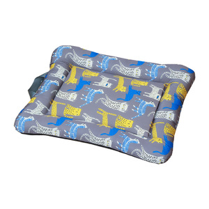 Tapis de couchage pour animaux de compagnie toutes saisons, pour chats et chiens, épaissi, facile à nettoyer et résistant aux taches, tapis portable d'extérieur. - Product Image 5