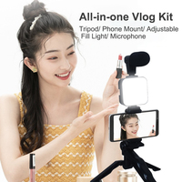 Kit de création de contenu tout-en-un Support de téléphone de bureau pour vlog Diffusion en direct Microphone Lumière LED Télécommande sans fil (Boîte de couleur)