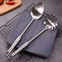 Chine Accessoires de cuisine 9 pièces Turner Pancake Flipper Spatule Ustensiles de cuisine en acier inoxydable Ensemble pour ustensiles de cuisine Outils de cuisine