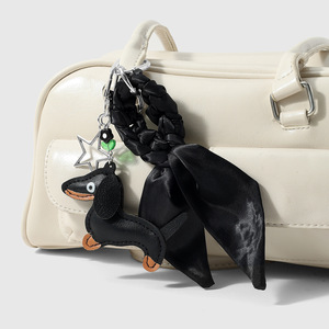 Porte-clés et pendentif de sac créatif en cuir multicolore tressé à la main, motif <span class=keywords><strong>Teckel</strong></span>, fleur et étoile - Product Image 4
