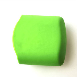 Fundas para Patas de Escritorio Shih Hung Plastics 30x60 Verdes Antideslizantes para Escritorios Escolares - Product Image 1
