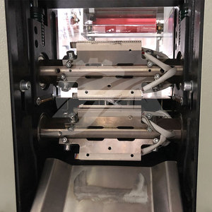 Máquina automática de embalaje horizontal de alimentos, máquina de embalaje de pan, galletas, dulces, turrón, con nitrógeno - Product Image 4