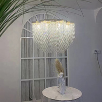 Lustre suspendu en cristal de luxe sur mesure, lampe à suspension d'art moderne pour la décoration de plafonds hauts, villas, hôtels et halls d'entrée