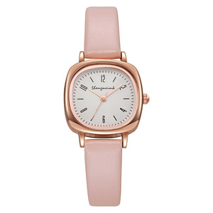 Reloj cuadrado minimalista artístico para mujer, con correa de cuero retro, pequeño y cuadrado. - Product Image 4