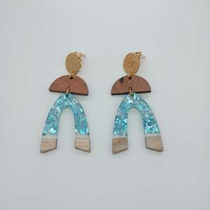 Pendientes de Moda, Acero Inoxidable 316L, Baño de Oro PVD, Diseño Sostenible y Resistente - Product Image 1