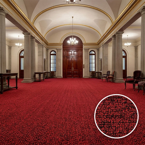 Alfombra de Pared a Pared, Color Rojo Sólido, Rectangular, Estilo Clásico, Tufted, Pelo Corto, para Uso Comercial en Pasillos - Product Image 1