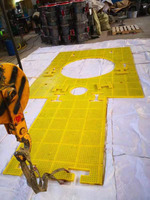 Tapis de sécurité pour plateforme de forage sur mesure, résistant à l'huile, antidérapant, en polyuréthane, avec clous en acier, découpe sur mesure pour le plancher de la plateforme de forage