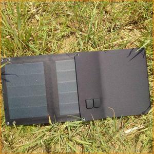 Carga de energía solar flexible renovable de 12 voltios para luz solar - Product Image 6